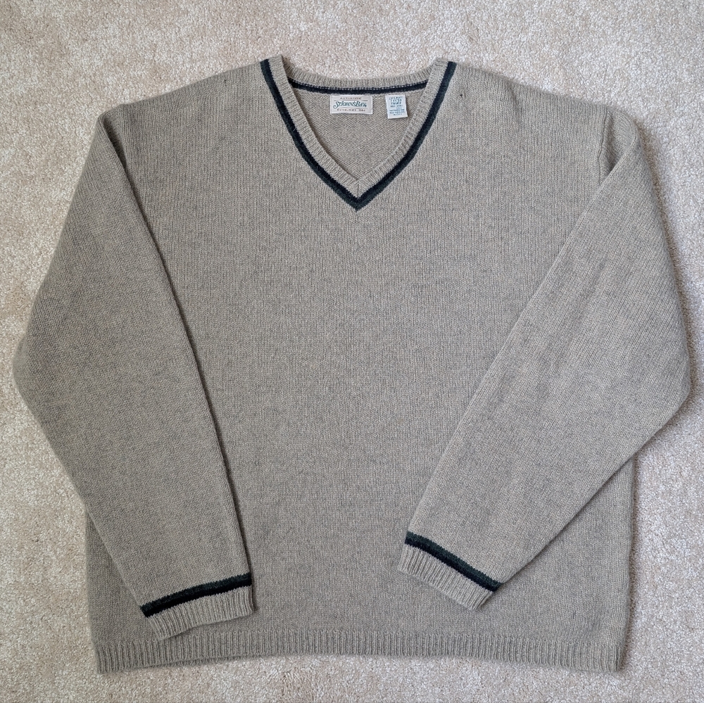 Vintage St John's Bay Beige Tan 100% Wool Knit V-neck Pullover Sweater